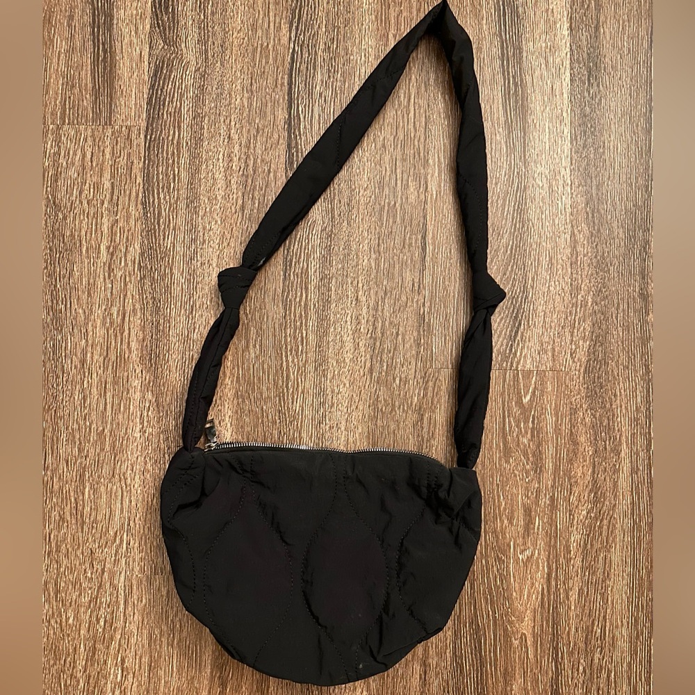 Mondaysuck Quilt Shoulder Bag